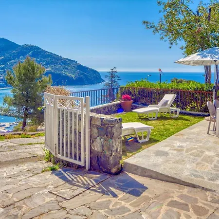 Marla House Sea View * Levanto