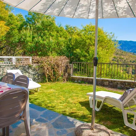 Marla House Sea View Apartment