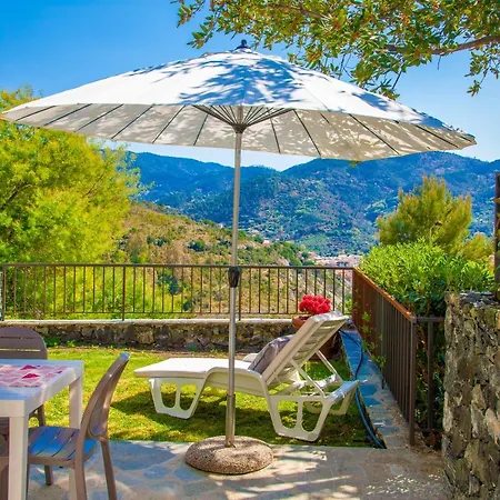 Marla House Sea View * Levanto